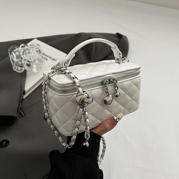 Жіноча сумка-косметичка 85063 Vanity Bag крос-боді біла молочна 10534-2 фото