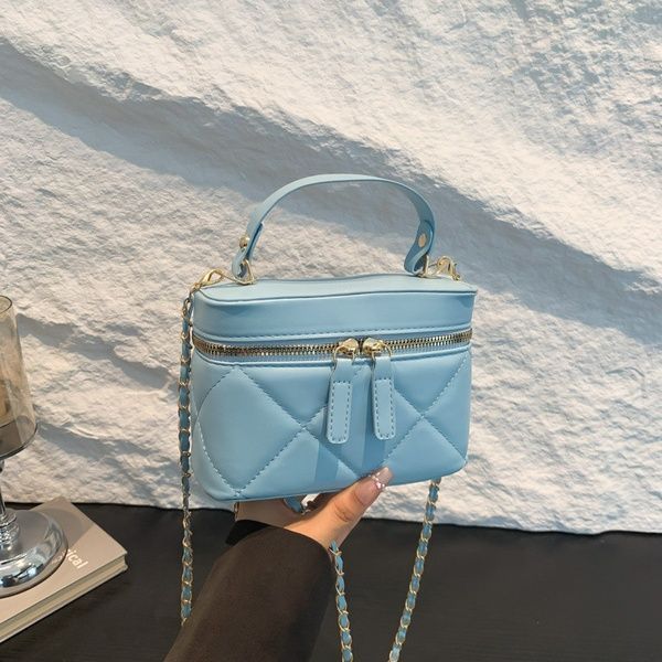 Женская сумка косметичка 10484 Vanity Bag кросс-боди голубая на цепочке 10484-5 фото