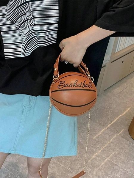 Жіноча кругла сумка BASKETBALL м'яч на ланцюжку коричнева 10295-3 фото