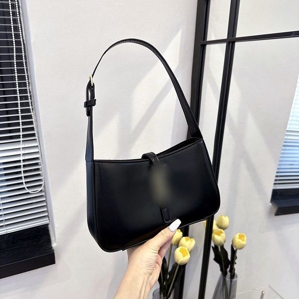 Жіноча сумка 10082 багет чорна YSL005 фото