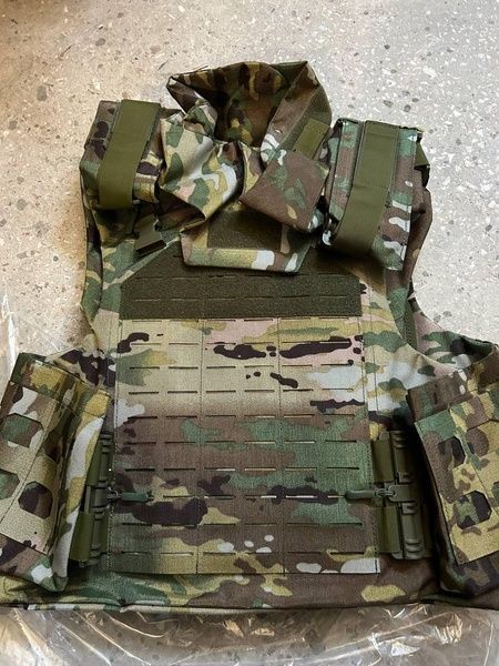 Бронекостюм MOLLE жилет тактический плитоноска мультикам 10205 фото