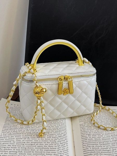 Женская сумка-косметичка 2814 1032 Vanity Bag кросс-боди белая молочная 10598-2 фото