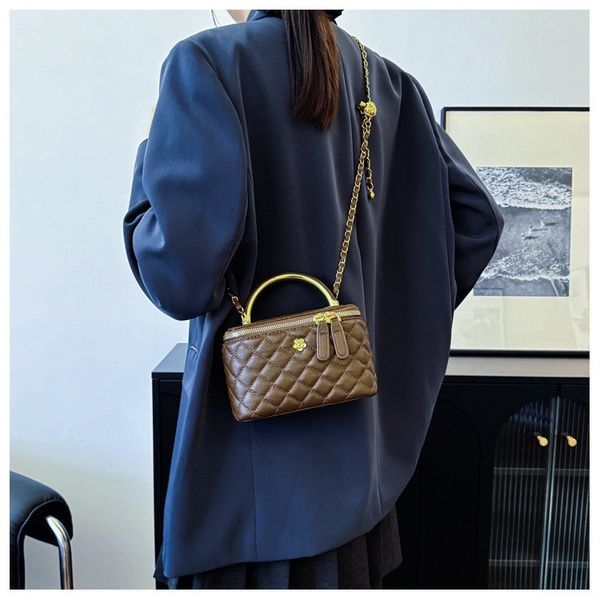 Жіноча сумка-косметичка велика 1251 Vanity Bag крос-боді коричнева 10653B фото
