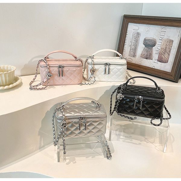 Женская сумка-косметичка 85053 Vanity Bag кросс-боди серебристая 10535-4 фото
