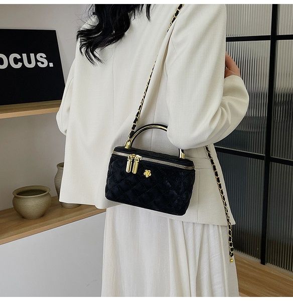 Женская сумка-косметичка 2814 1032 Vanity Bag велюровая кросс-боди черная 10402-1 фото